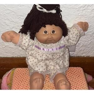 Cabbage Patch Kids Girl Doll Brunette Hair Floral Outfit HM #3 OK Factory